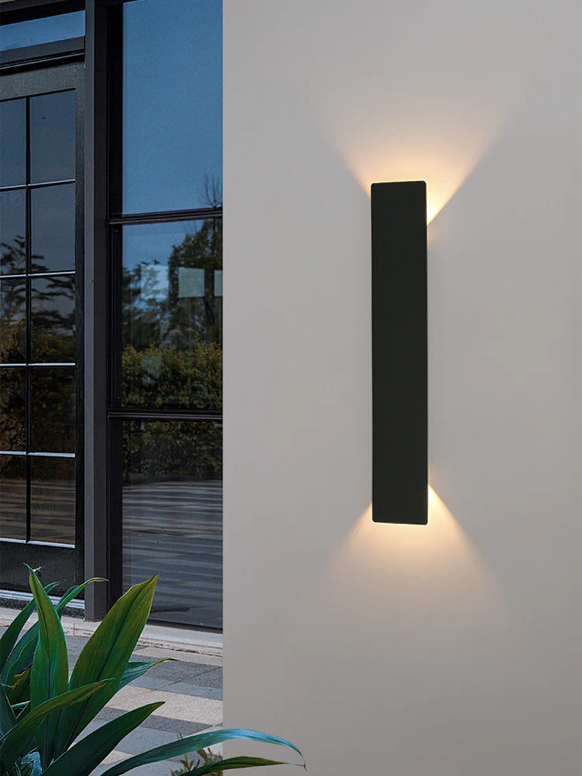 Modern LED Outdoor Wall Lamp – IP54 Waterproof Up Down Light